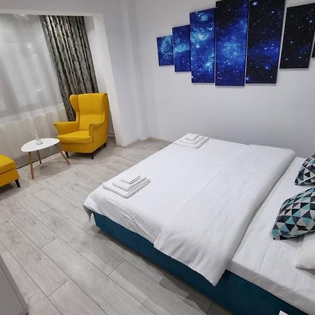 Stone Bridge Apartment Iasi Exterior photo